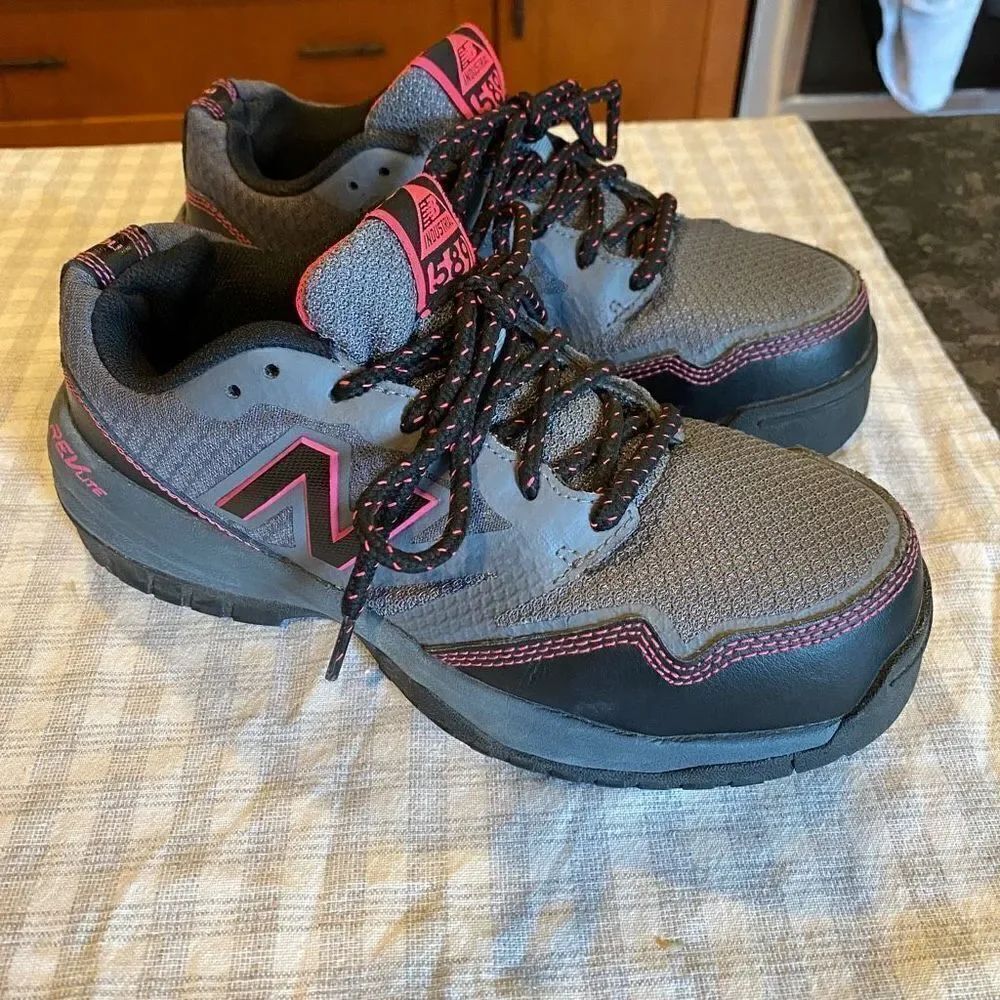 New Balance Industrial 589 V1 Slip Resistant Work Shoes 6